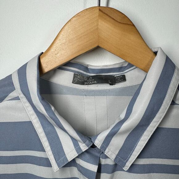 PrAna Top Women's L Striped Agnes Blue White Button Down Shirt Roll Tab Sleeves - Picture 6 of 6